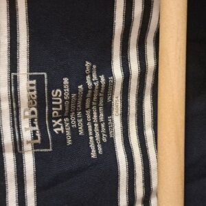 1X LL Bean navy and white striped crew neck T shirt